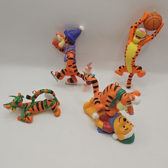 Hallmark Disney Winnie The Pooh Tiger Christmas Tree Ornamant Lot Of 4 - Picture 1 of 16